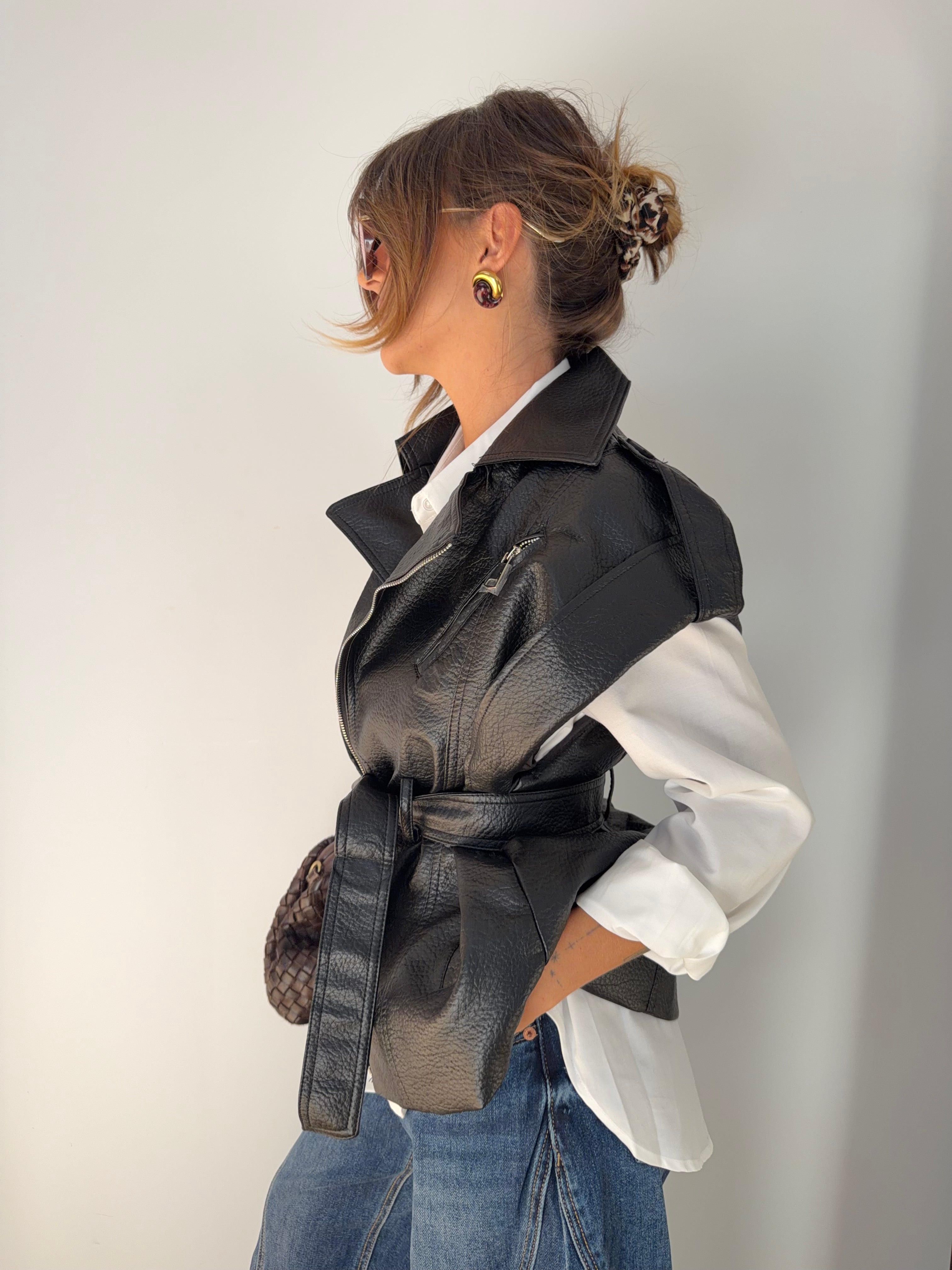 Perfecto en cuir sans manche