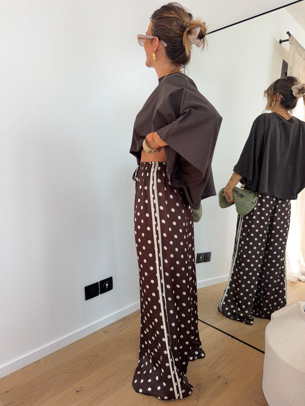 Pantalon en soie fluide à pois - chocolat