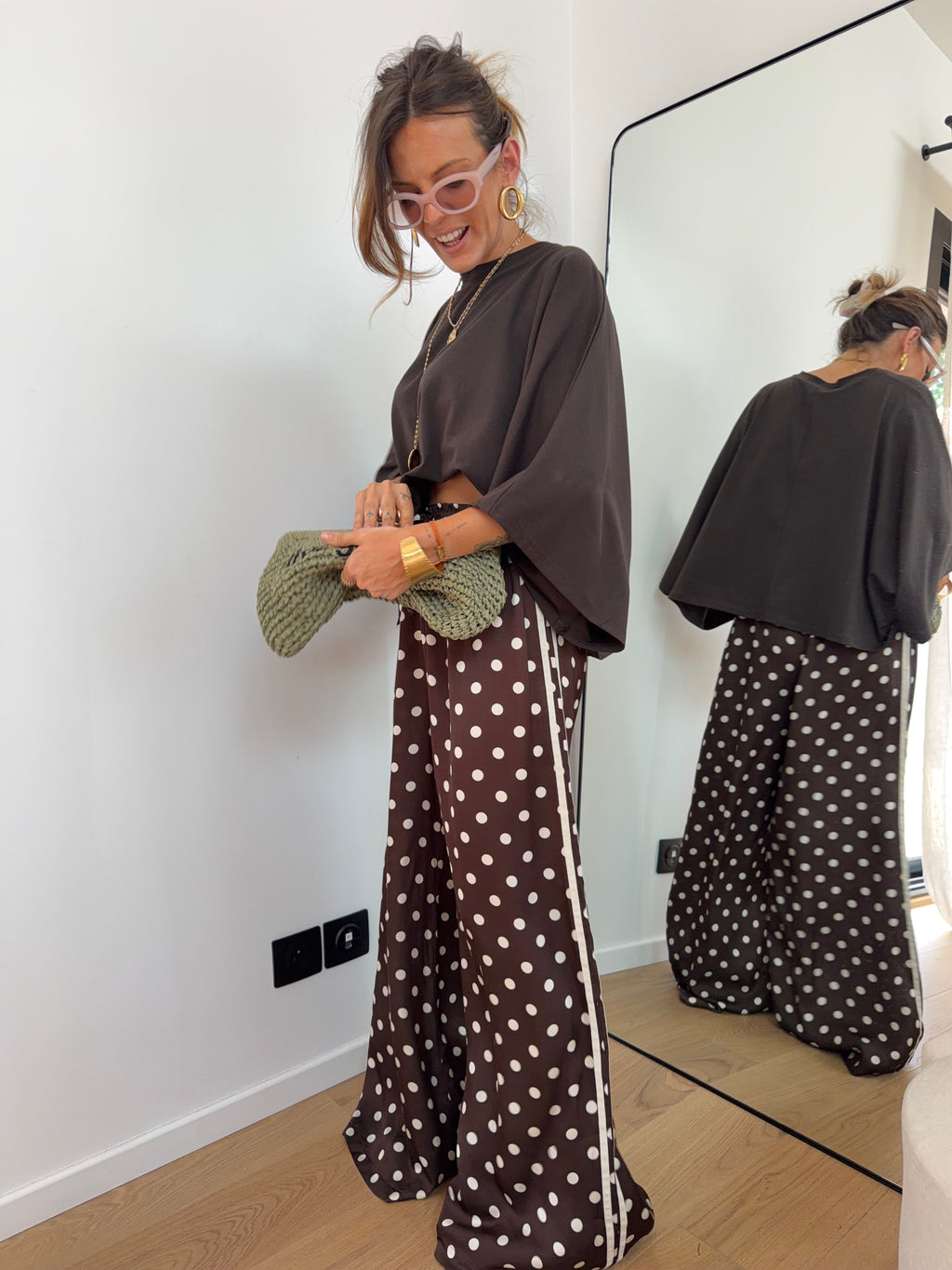 Pantalon en soie fluide à pois - chocolat