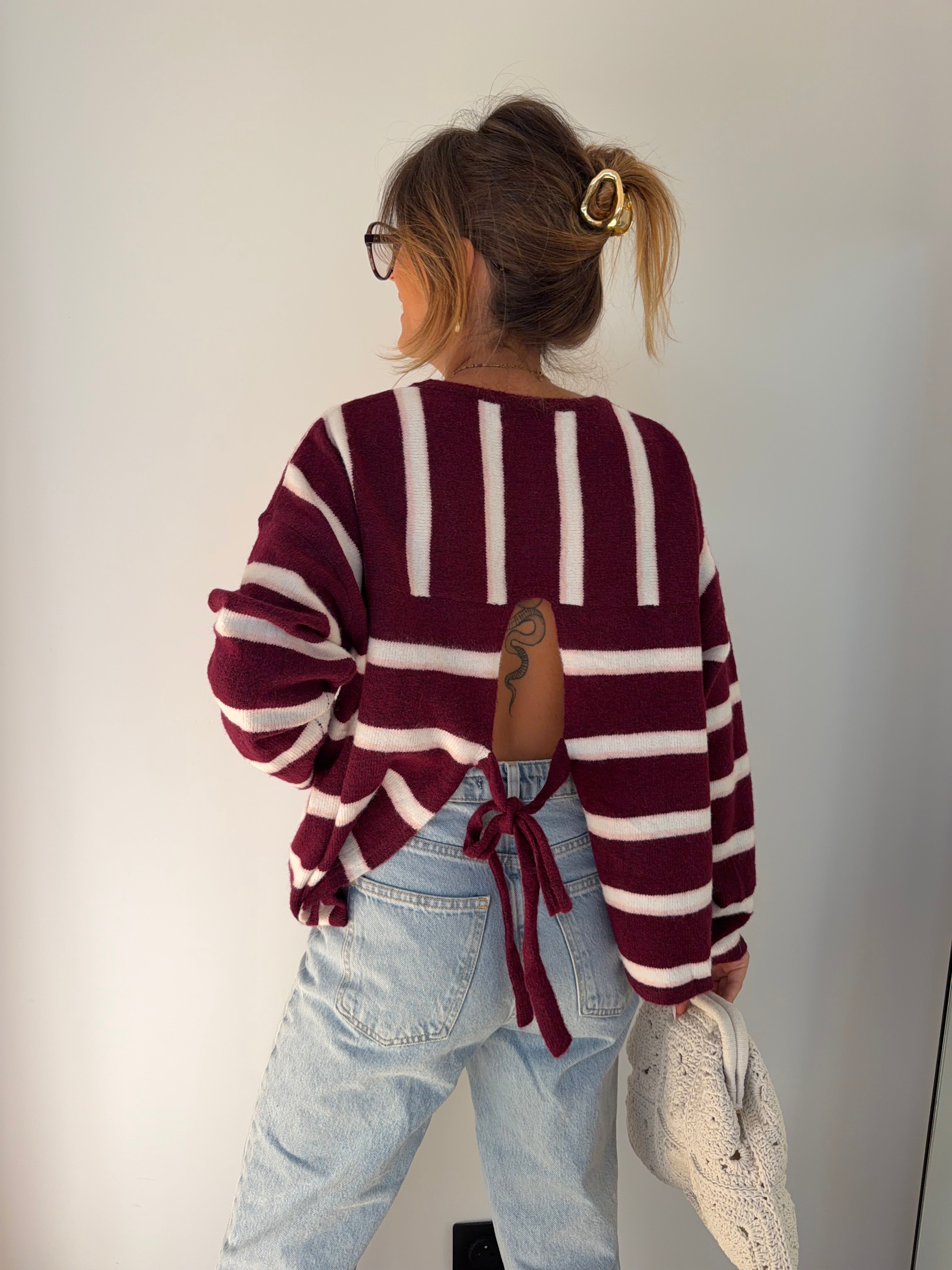 Pull rayé avec noeud - bordeaux