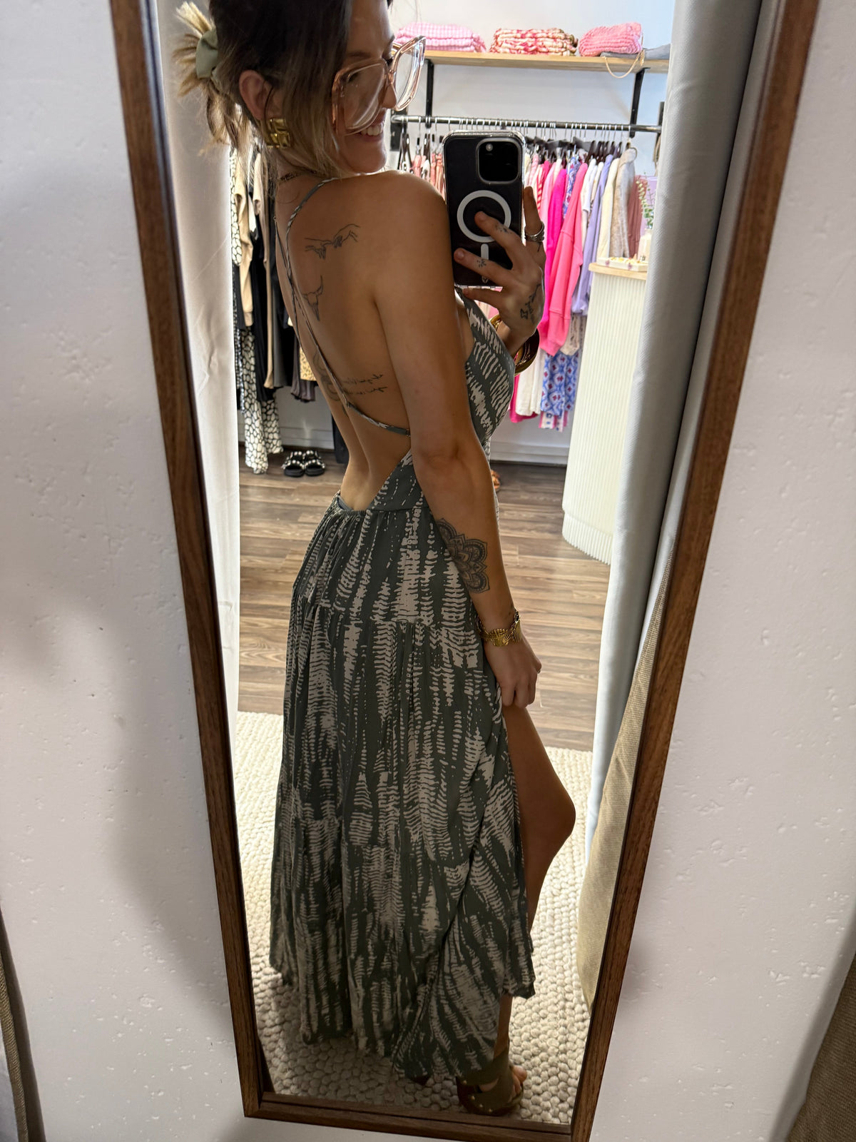 Robe dos nu à motifs - kaki